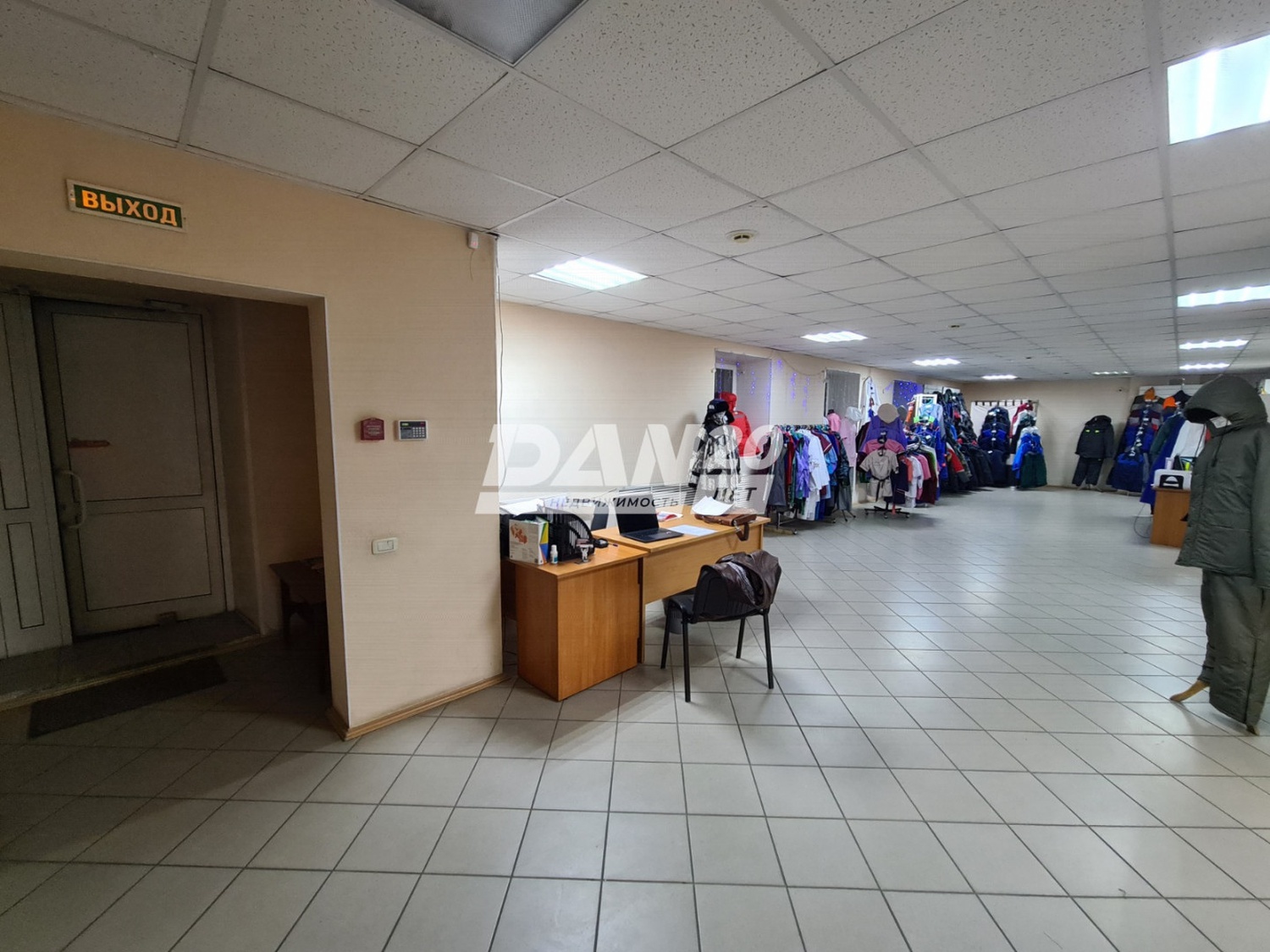 Помещение свободного назначения 245 м²