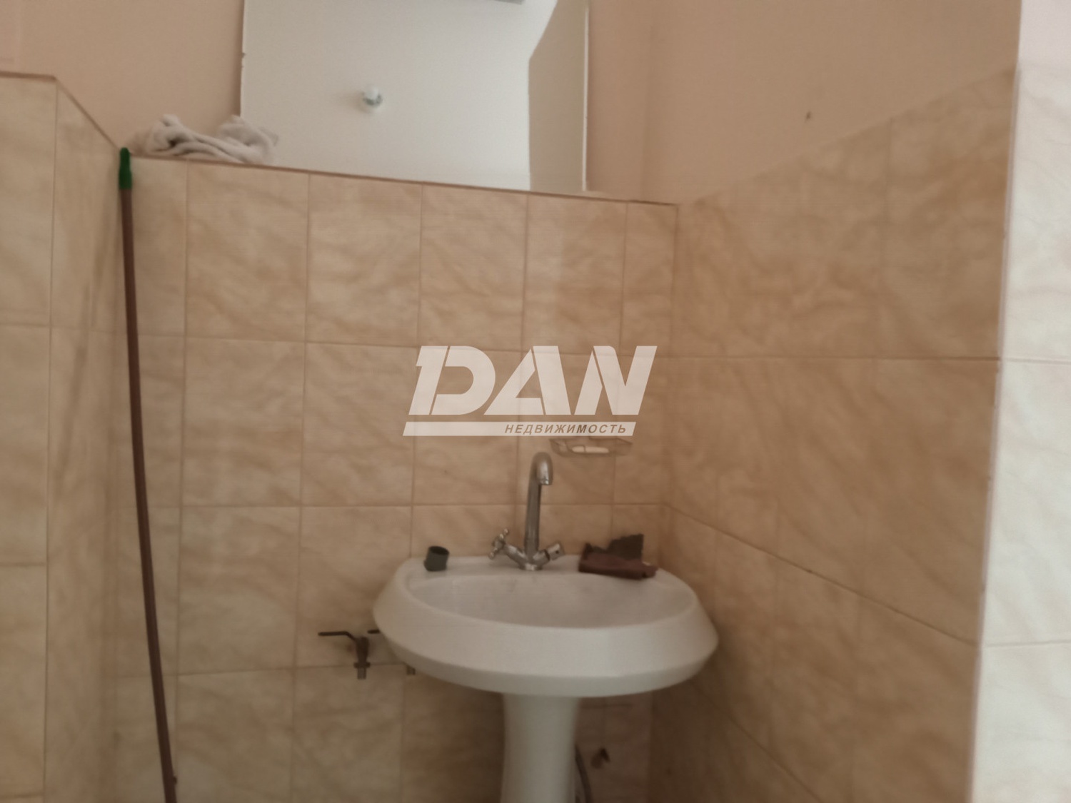 Помещение свободного назначения 200 м²