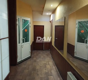 Офис, 447,7 м²