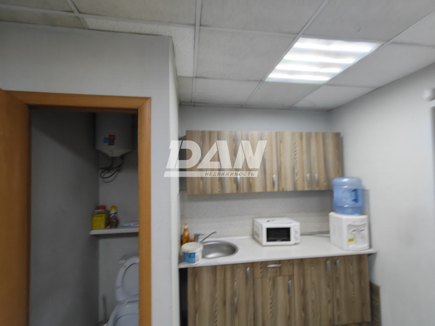 Торговое помещение 176 м²