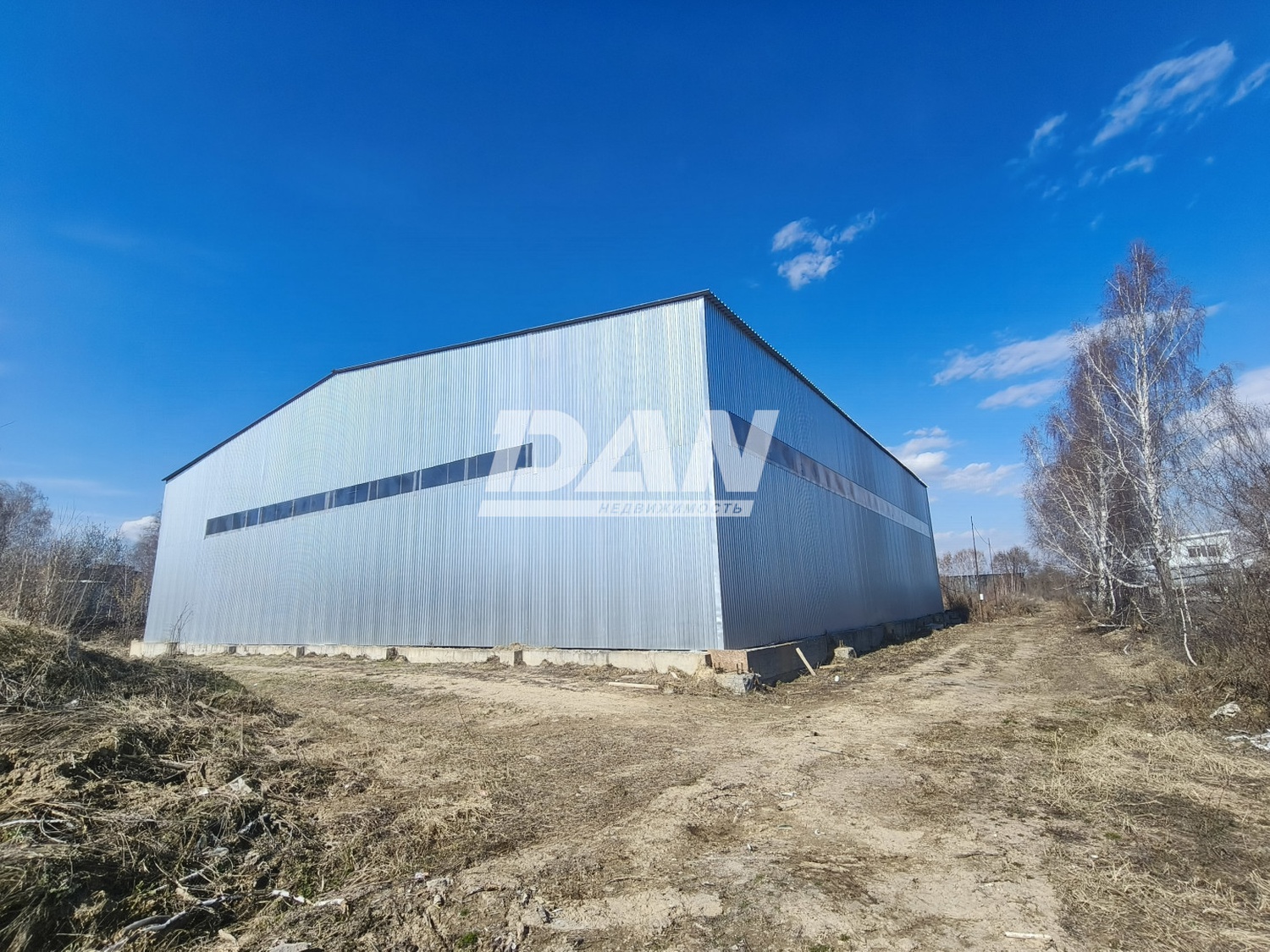 Склад 1300 м²