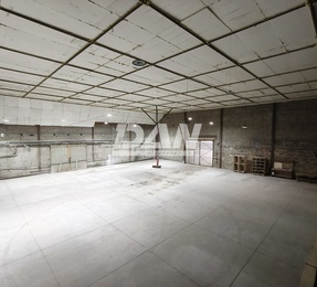 Склад, 983 м²