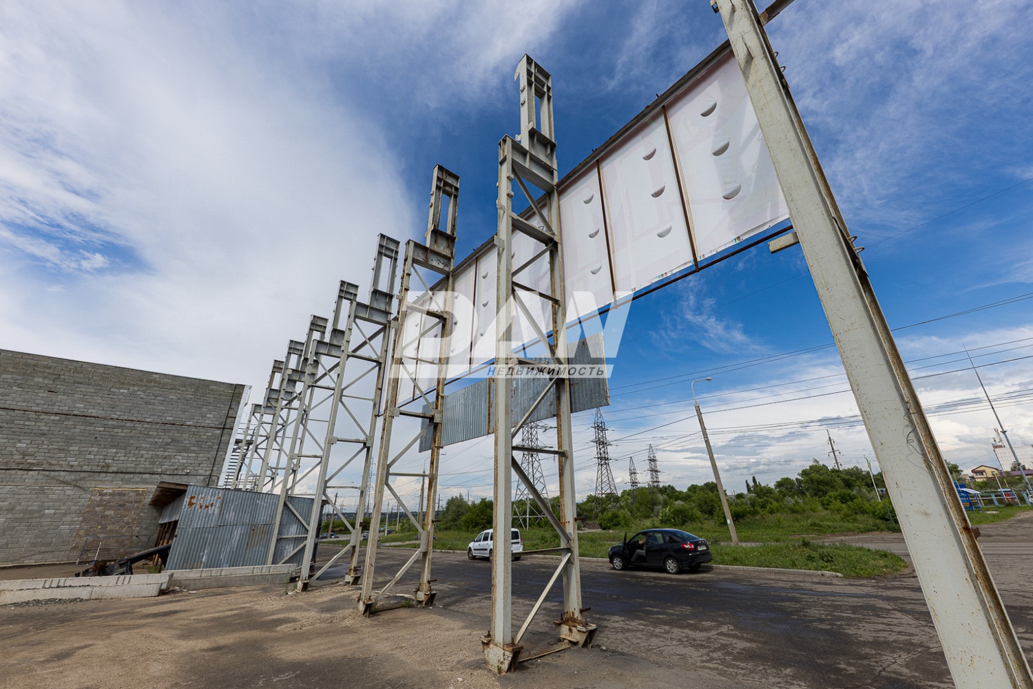 Торговая площадь 5000 м²