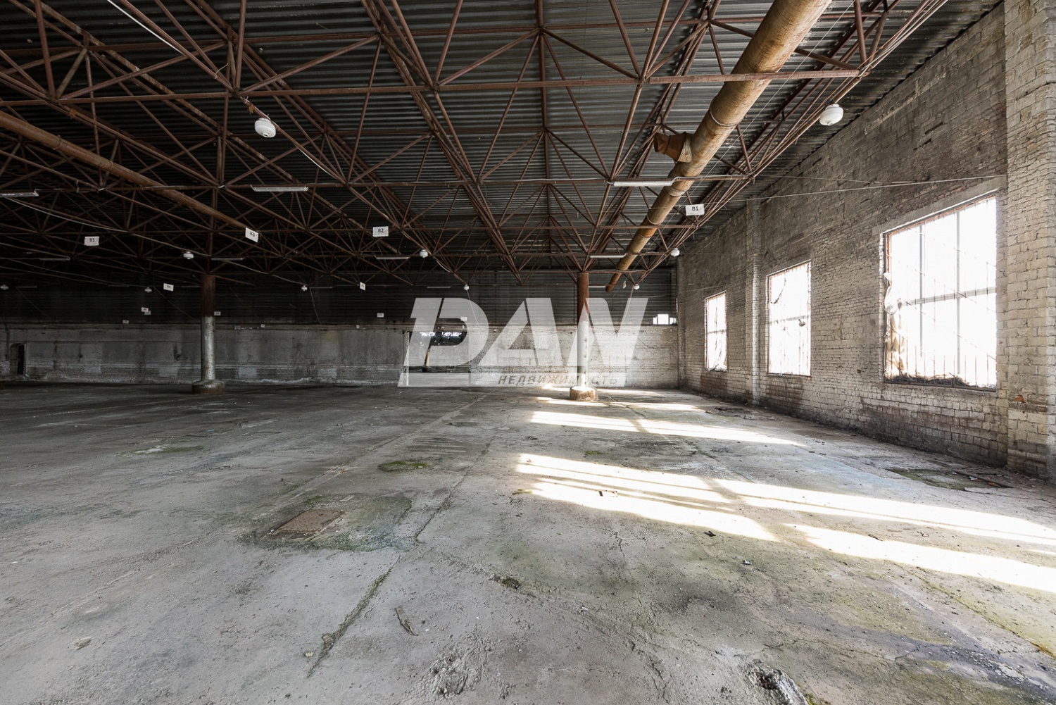 Склад 4744,7 м²