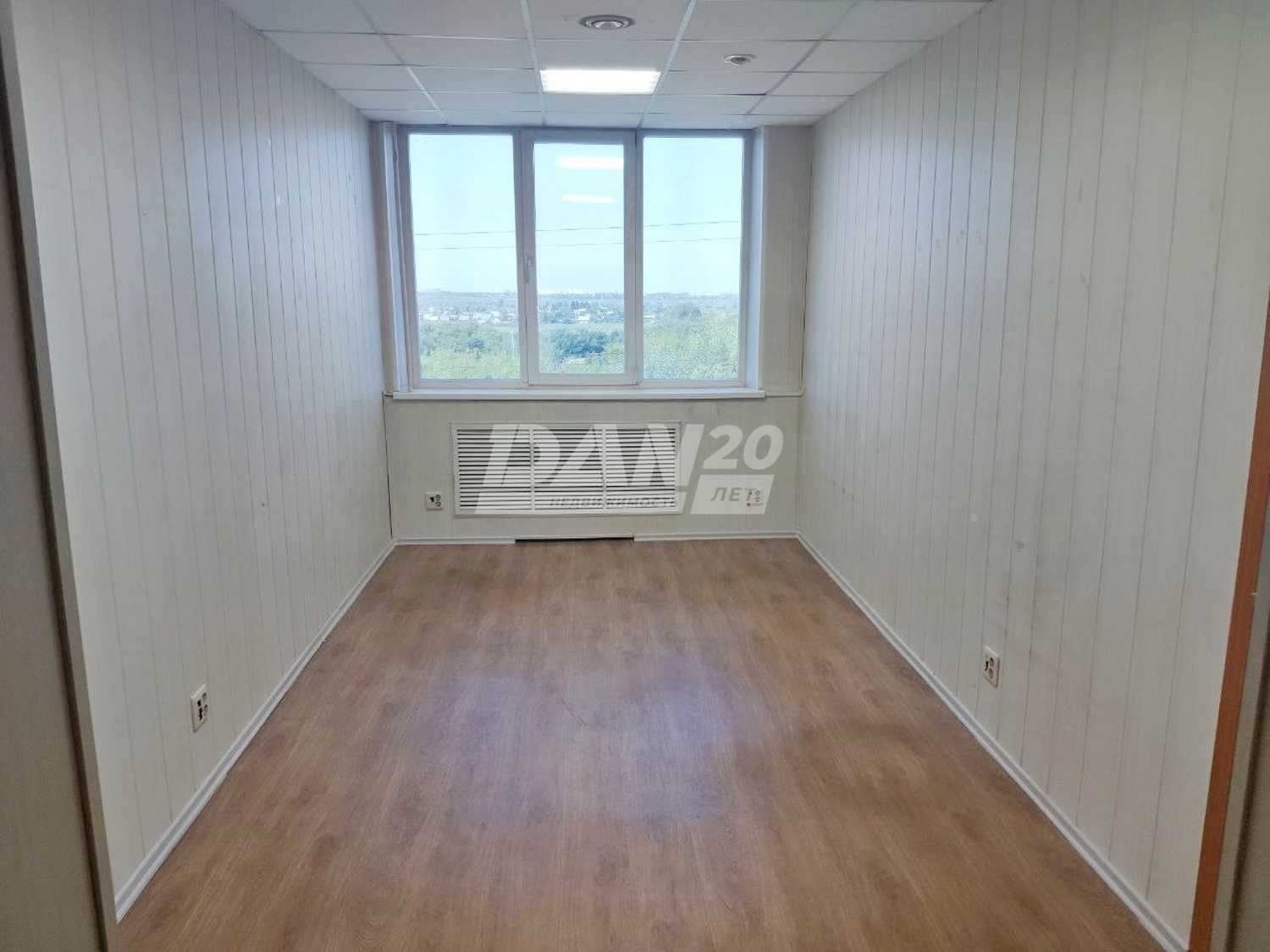 Офис 300 м²