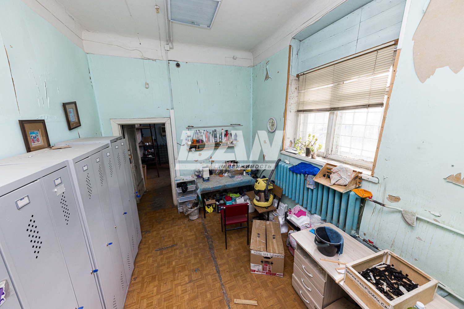 Помещение свободного назначения 353 м²