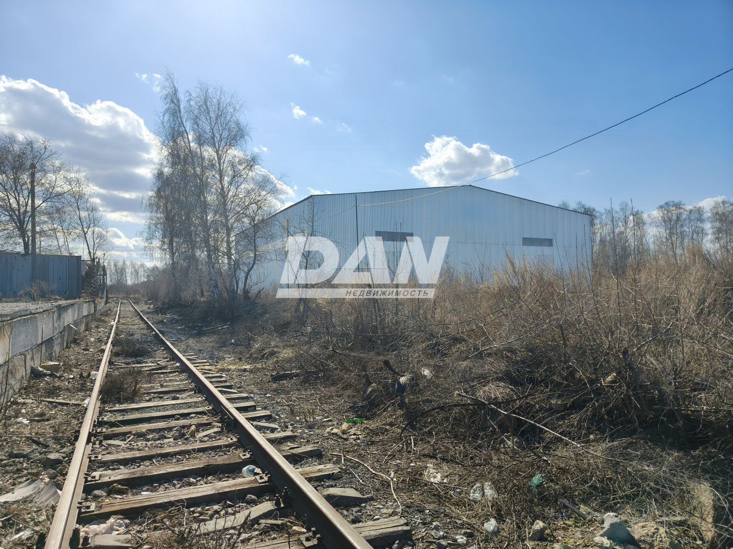 Склад 1300 м²