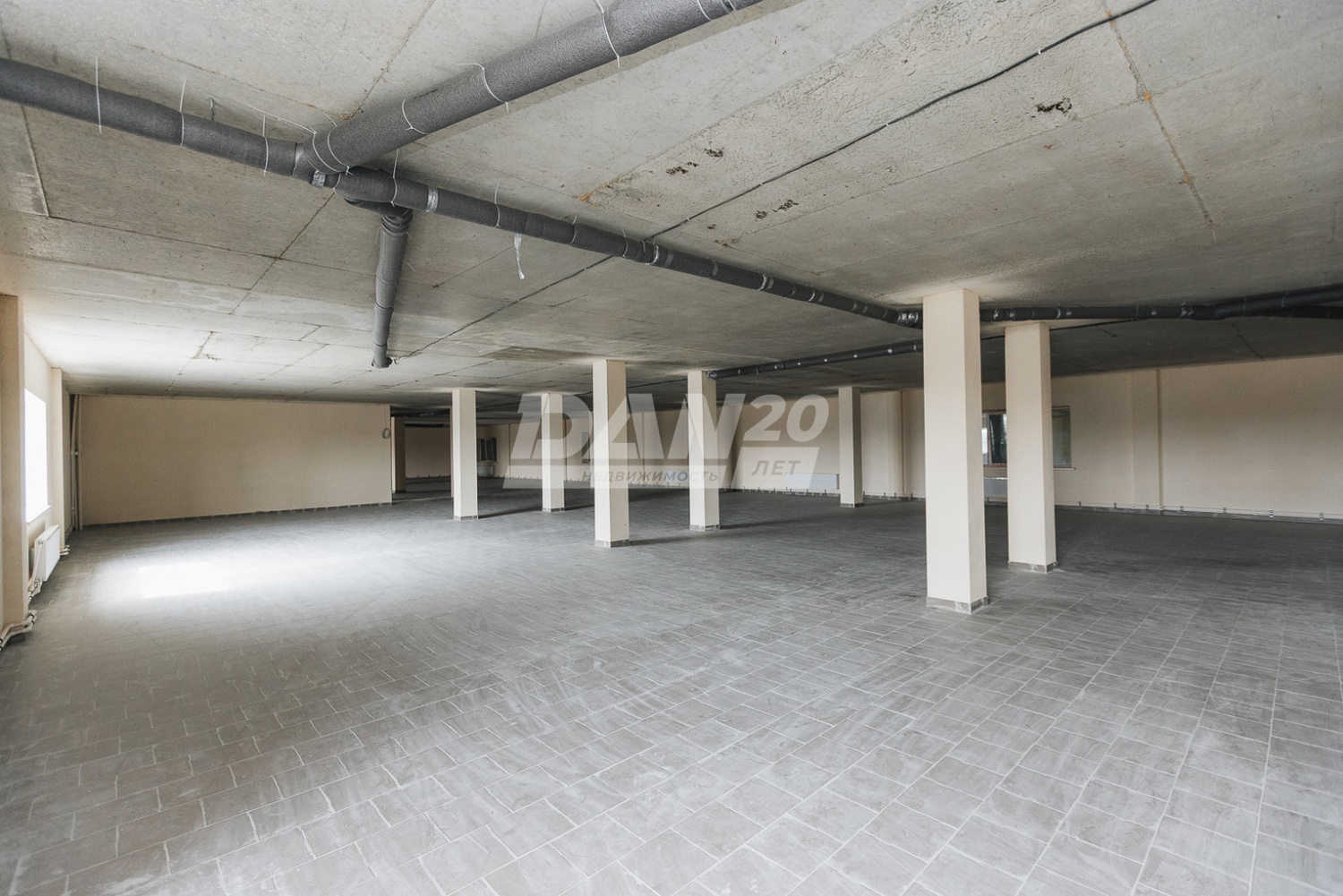 Помещение свободного назначения 844 м²