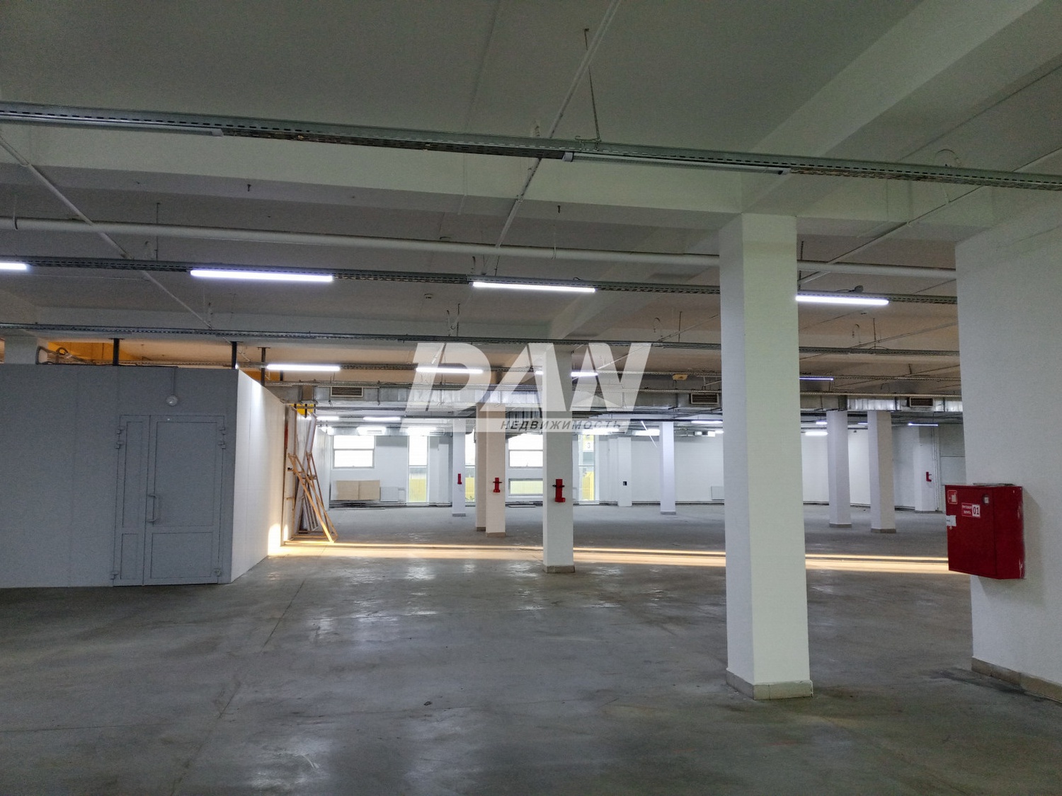 Помещение свободного назначения 400 м²