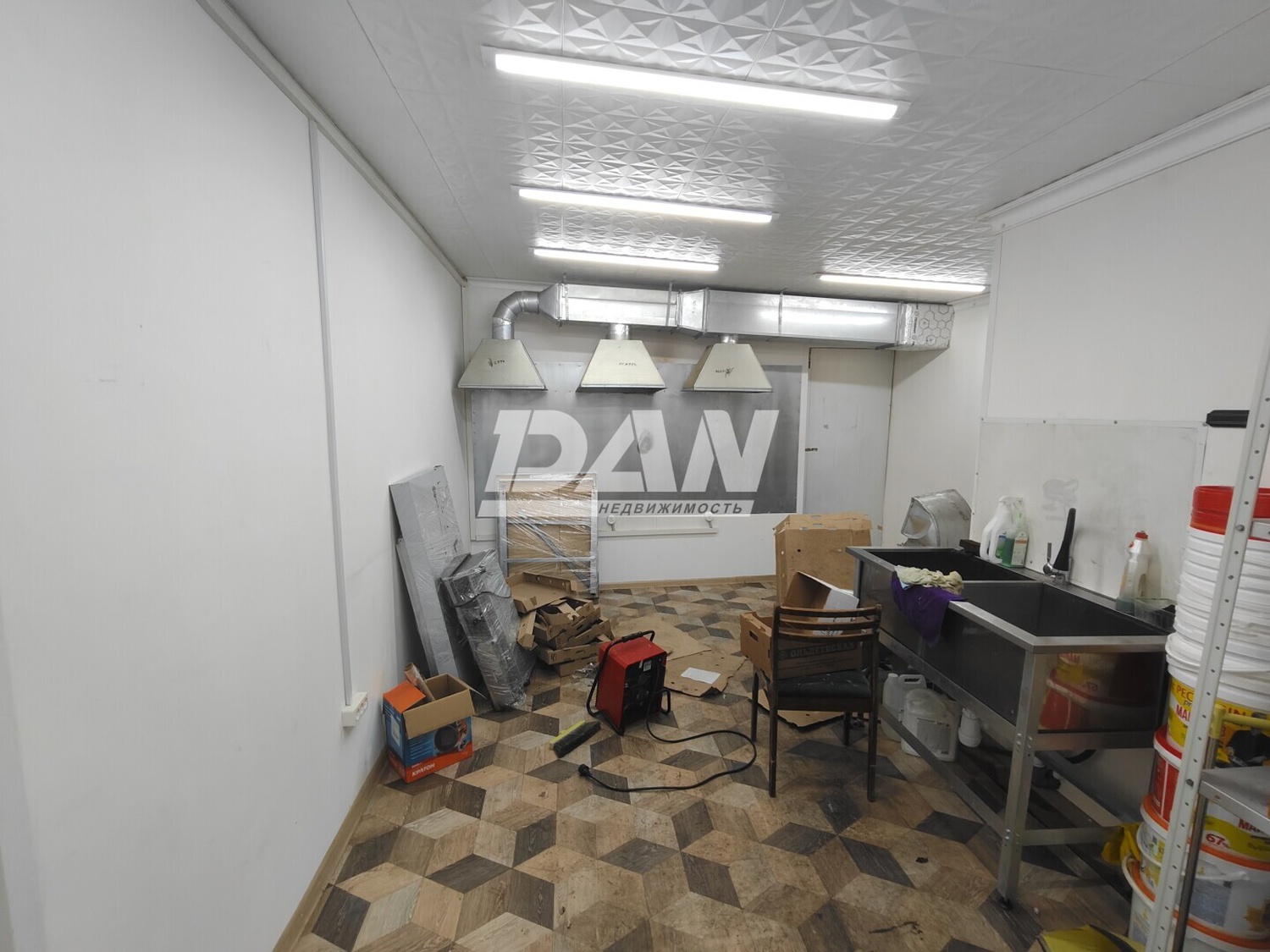 Торговое помещение 50 м²