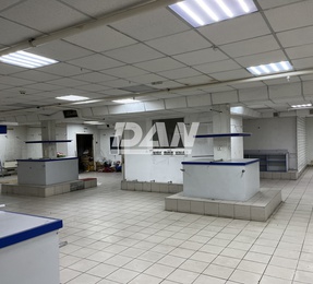 Торговое помещение, 750 м²