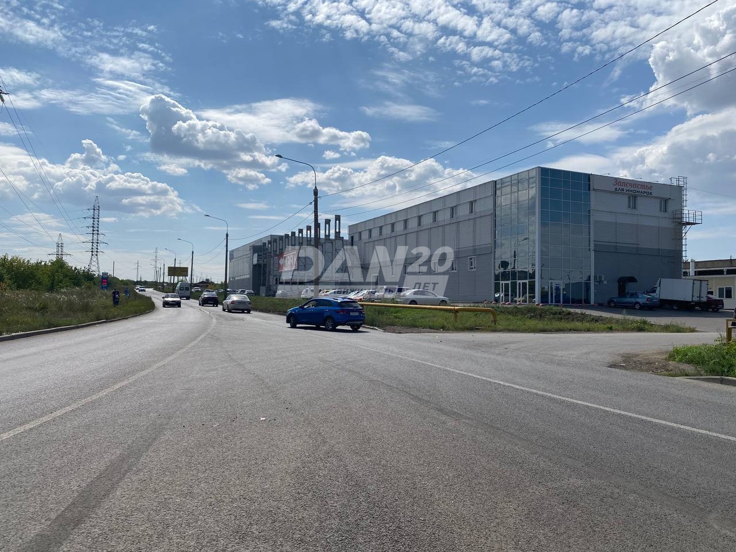 Торговое помещение 1000 м²