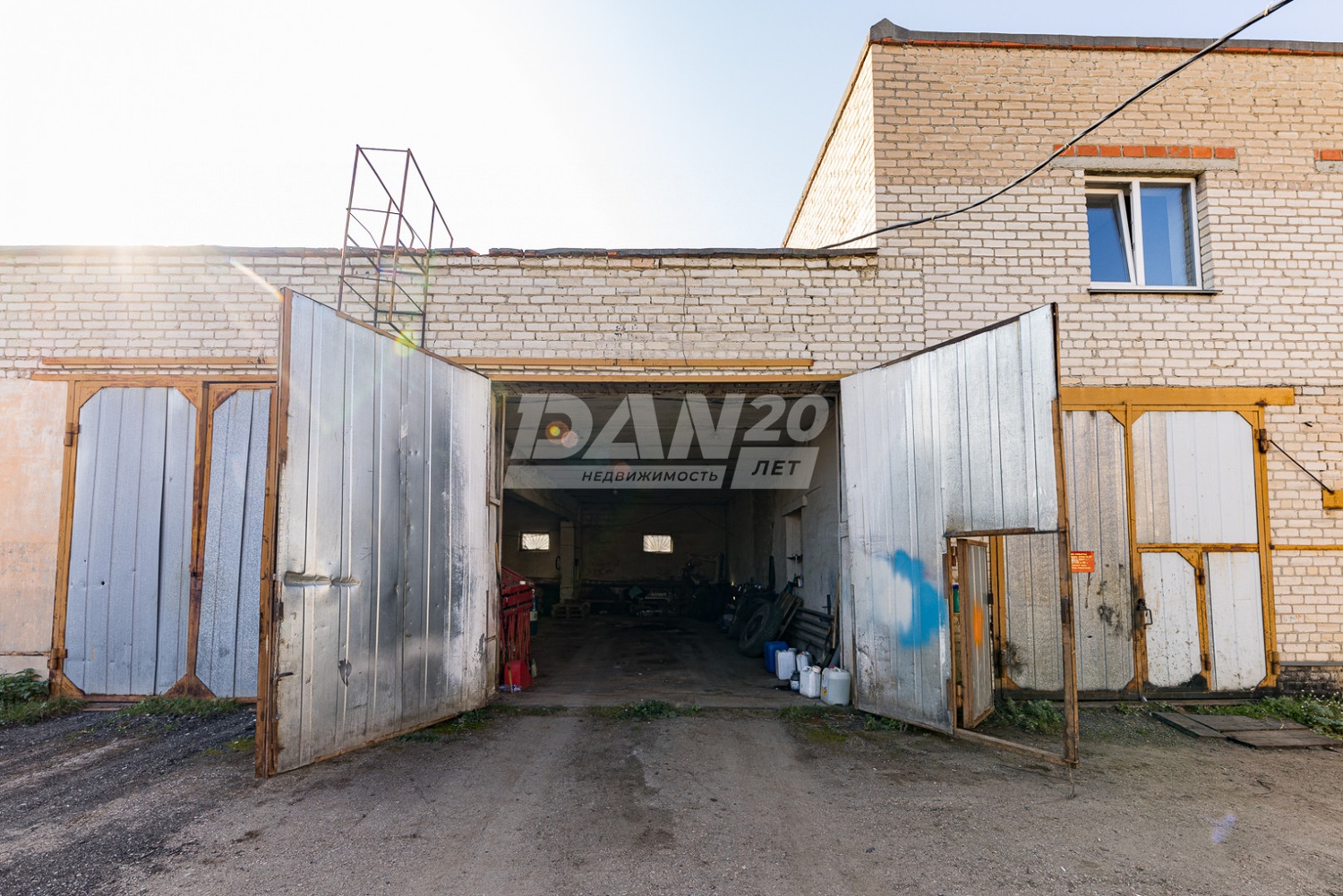 Производственное помещение 1734 м²