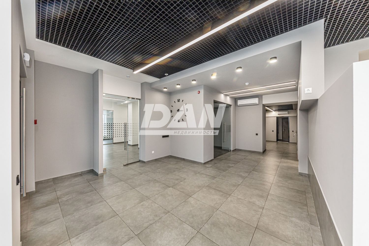 Торговое помещение 267,2 м²