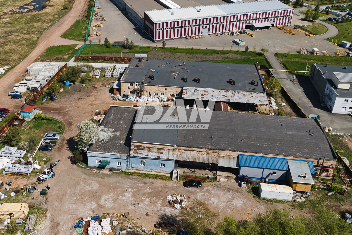 Производственное помещение 2557 м²