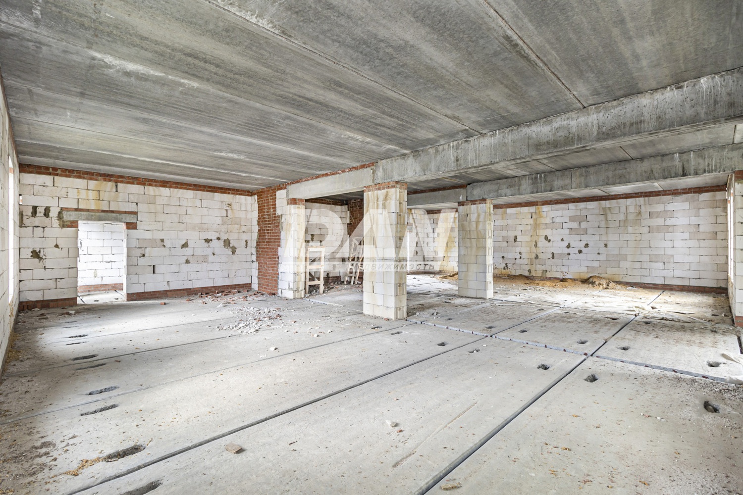 Помещение свободного назначения 1032 м²