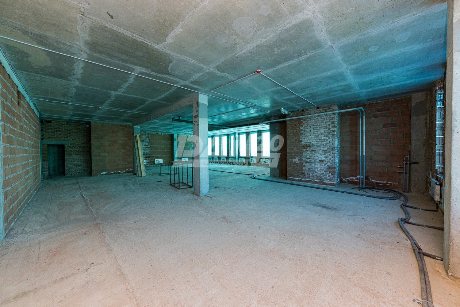 Торговая площадь 342,5 м²