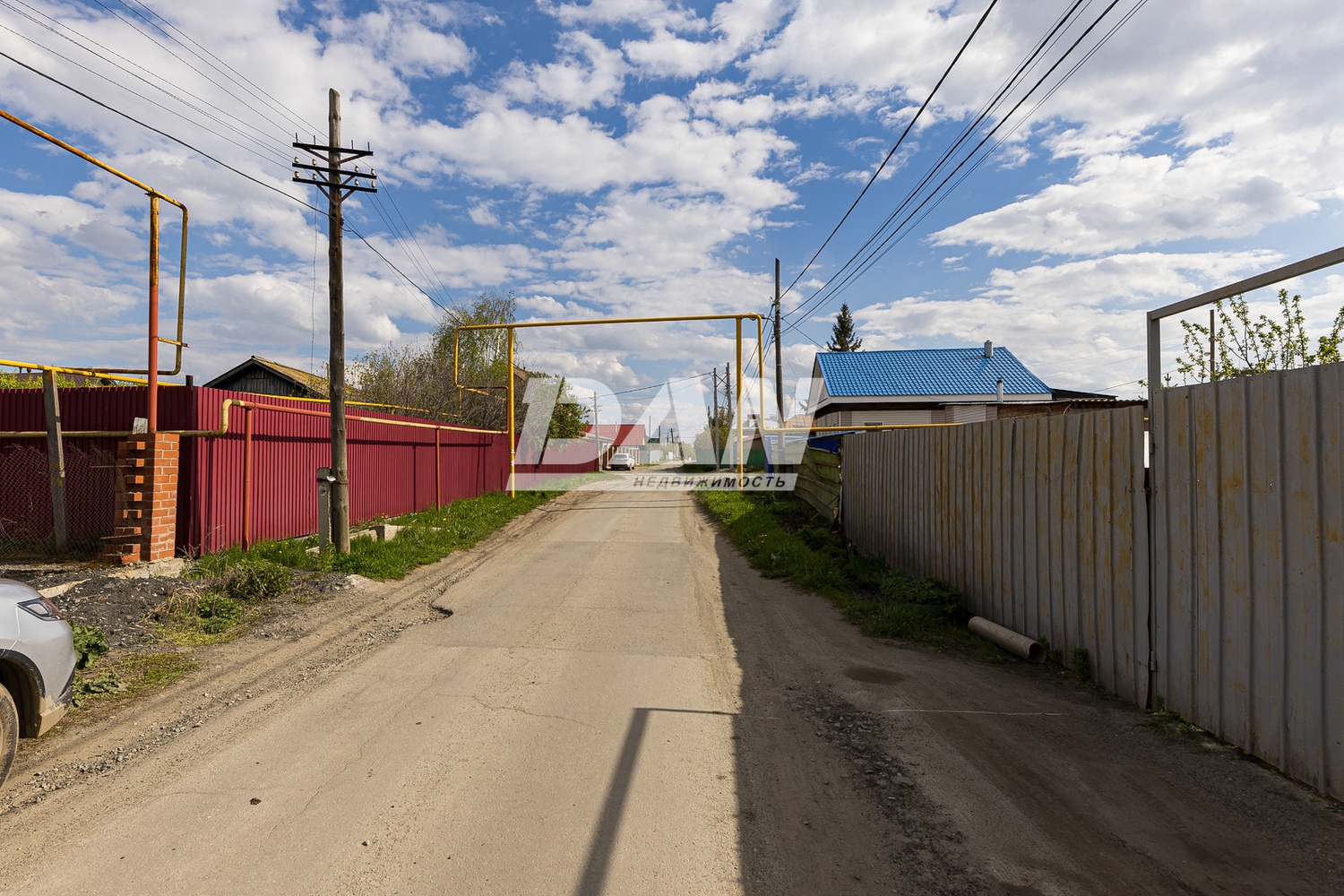 Земельный участок 1700 м²