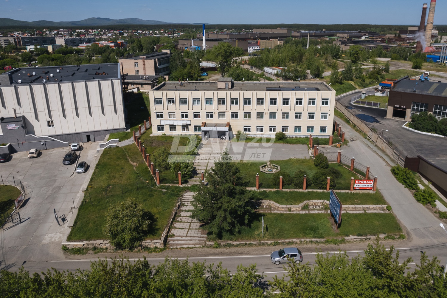Помещение свободного назначения 1380 м²