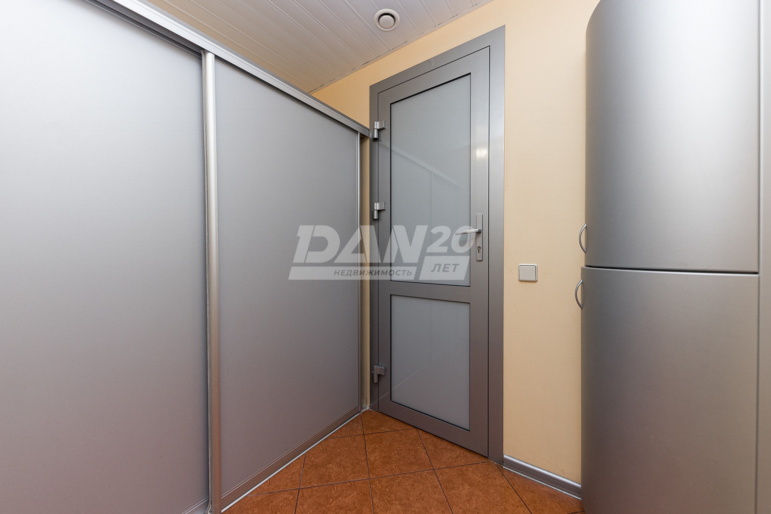 Помещение свободного назначения 142 м²