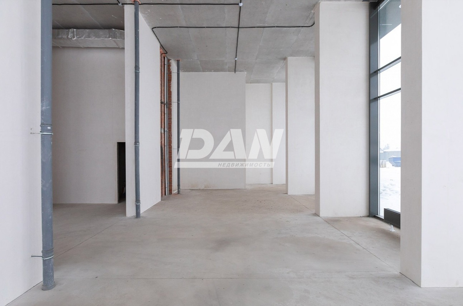 Торговая площадь 77,9 м²