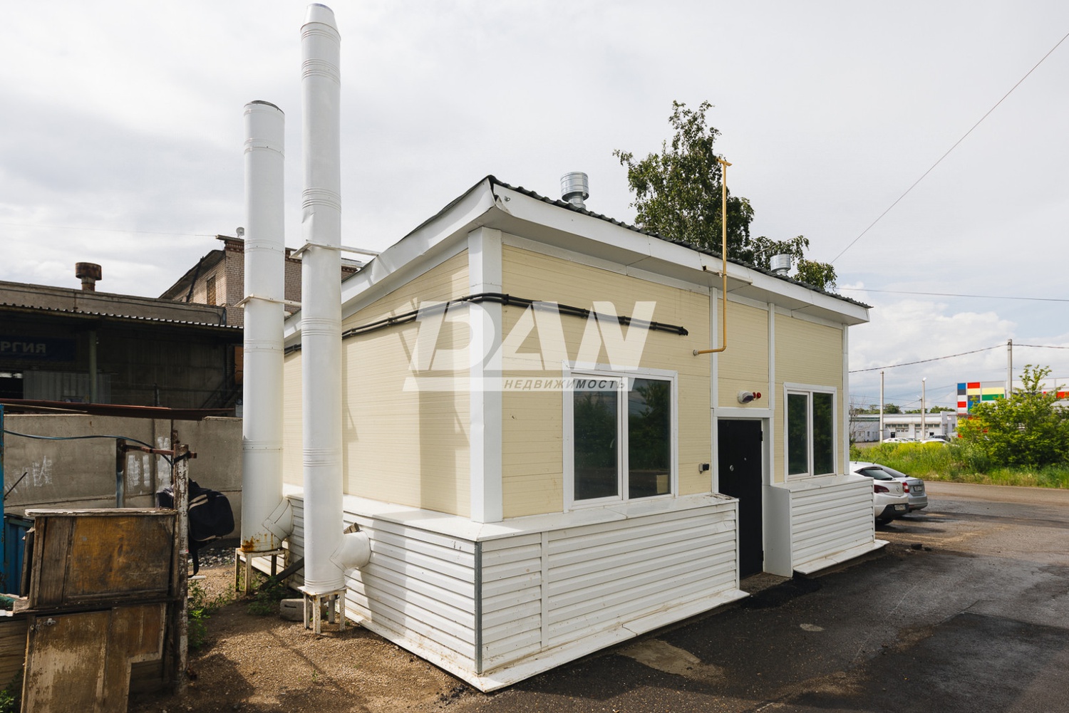Торговая площадь 5000 м²