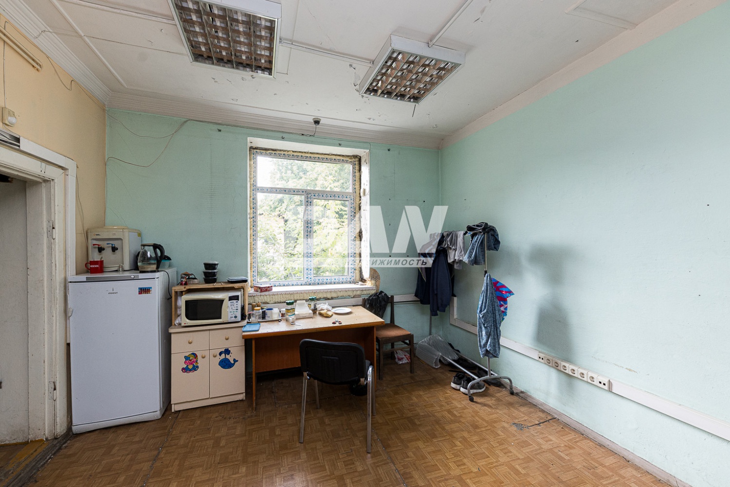 Помещение свободного назначения 353 м²