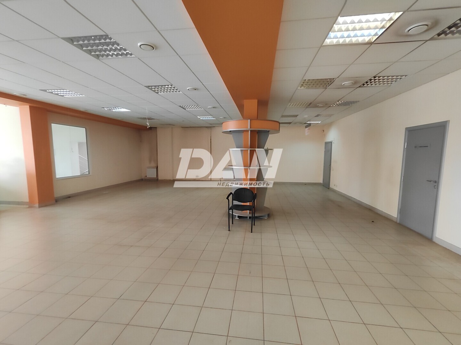 Помещение свободного назначения 339 м²