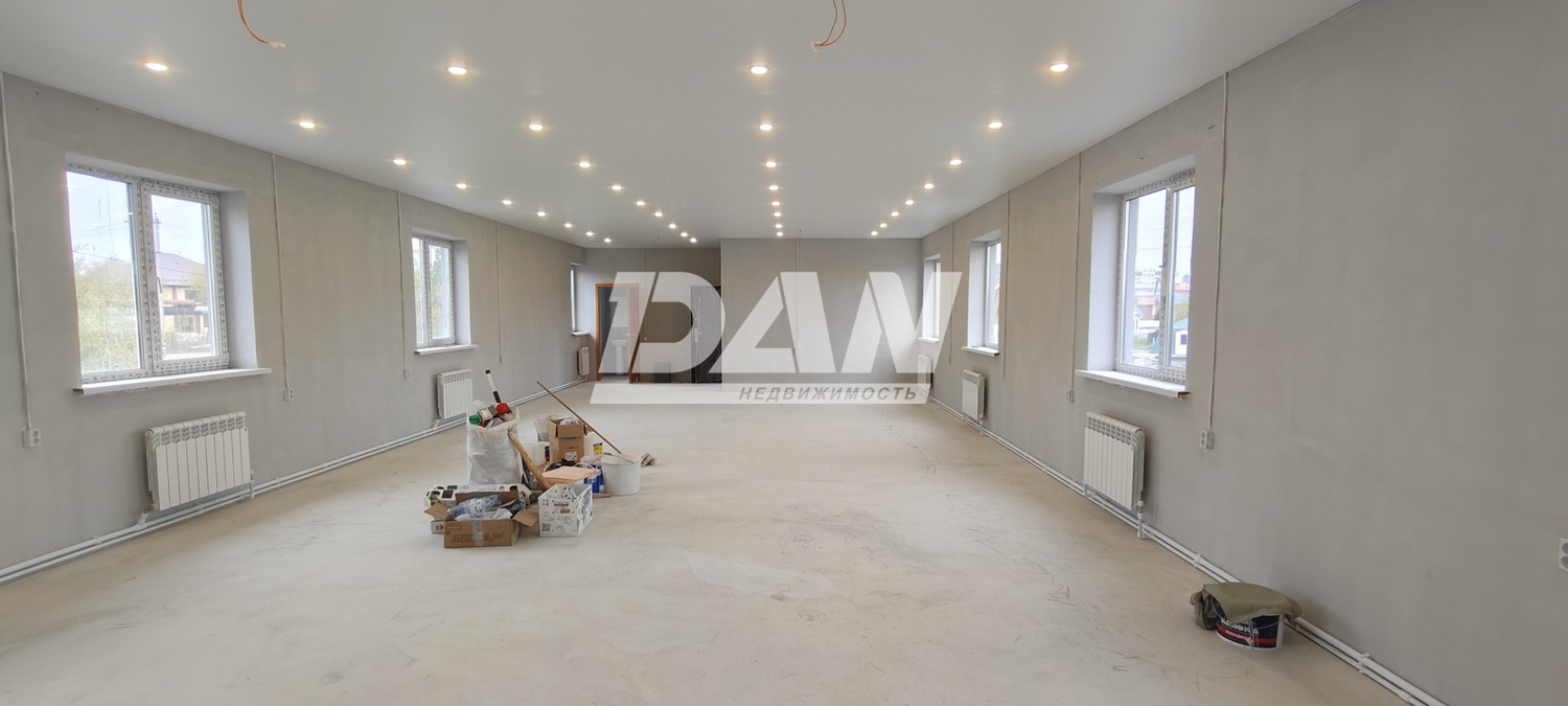 Помещение свободного назначения 262,4 м²