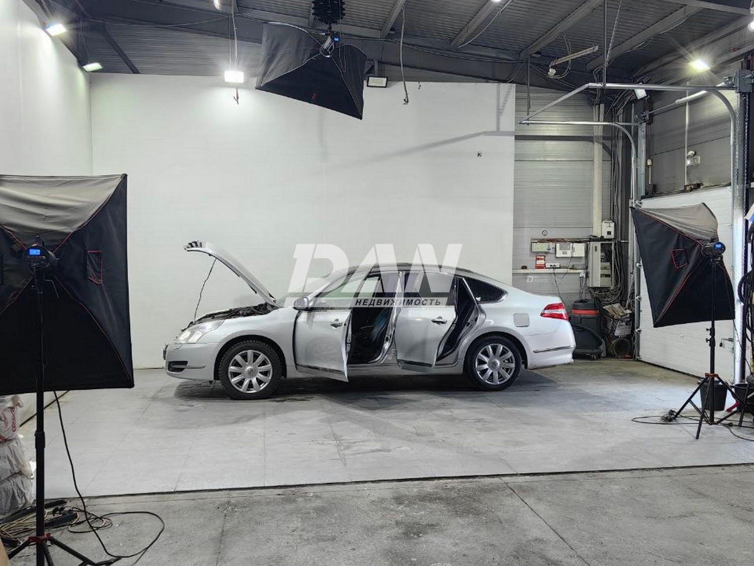 Торговое помещение 300 м²