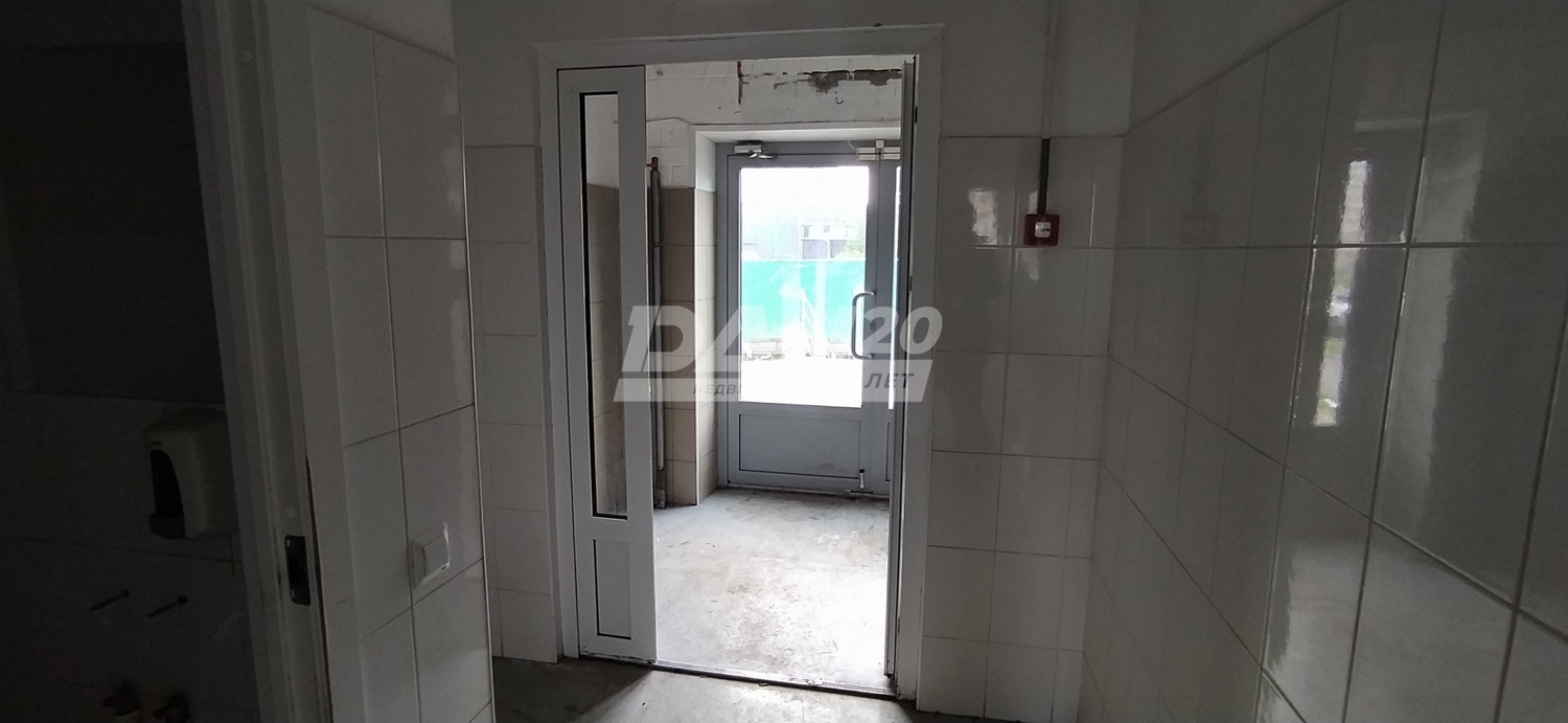 Помещение свободного назначения 347,5 м²