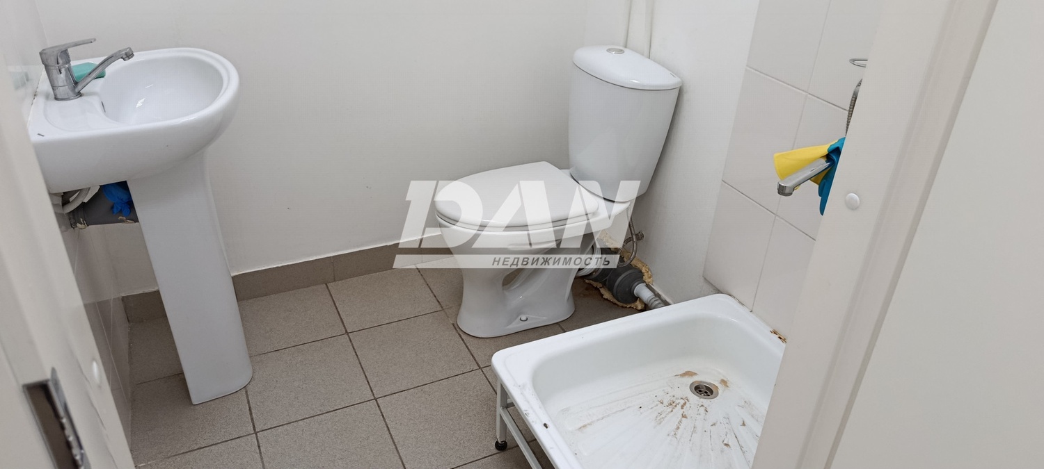 Торговое помещение 92 м²