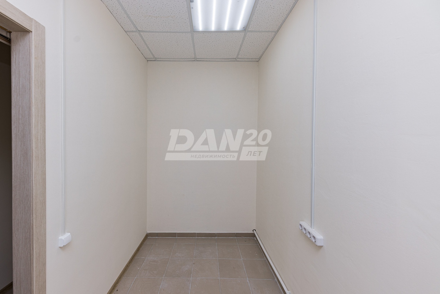 Помещение свободного назначения 337 м²