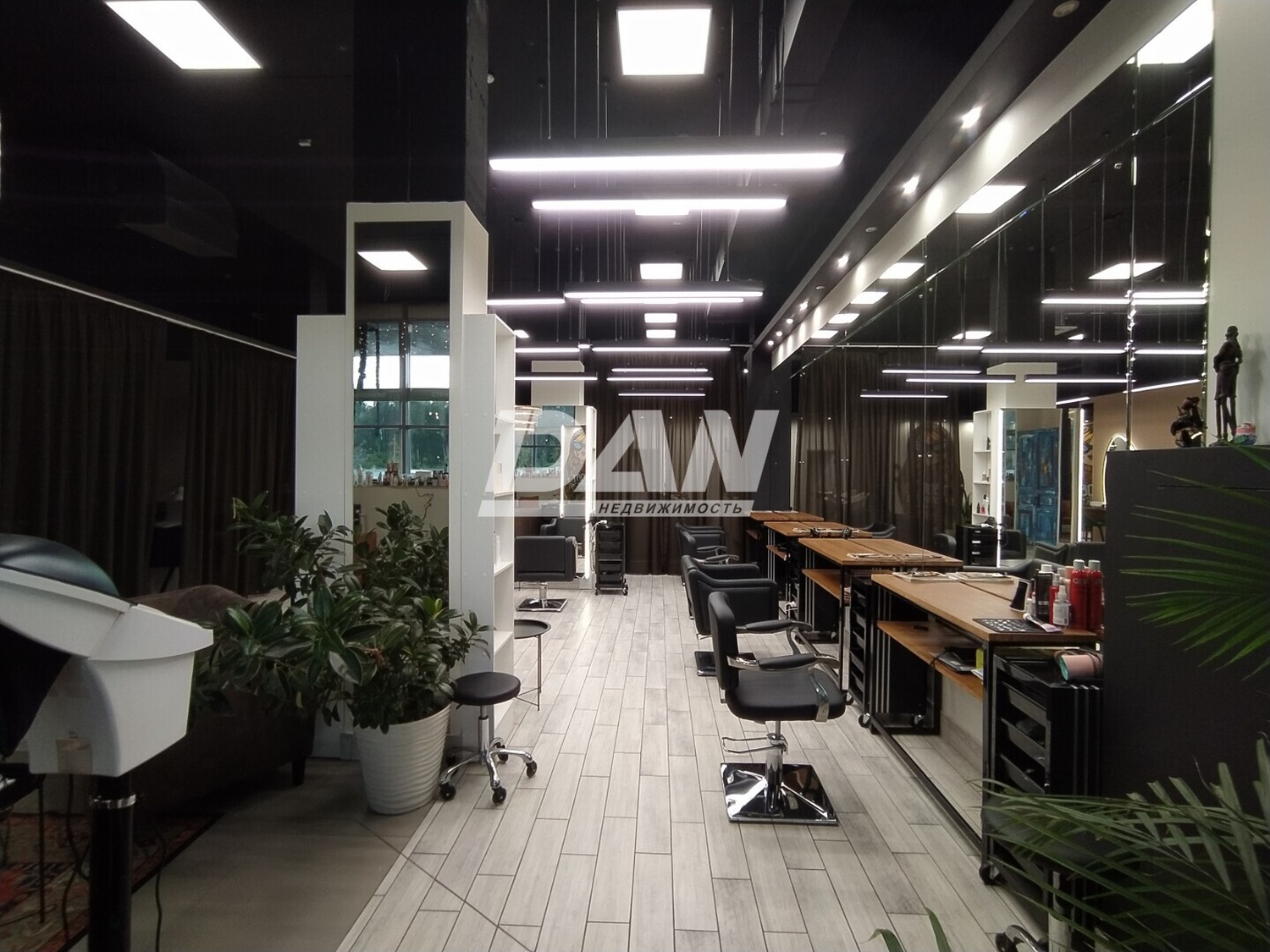 Помещение свободного назначения 195,5 м²