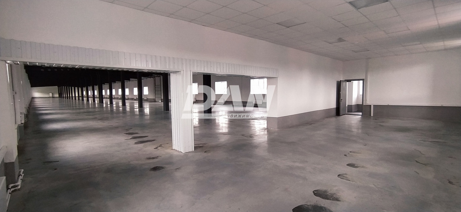 Склад 5010 м²
