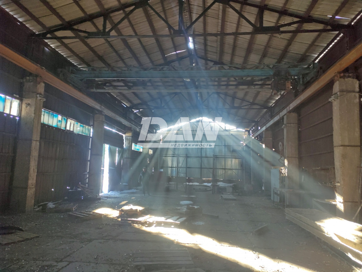 Производственное помещение 3194 м²