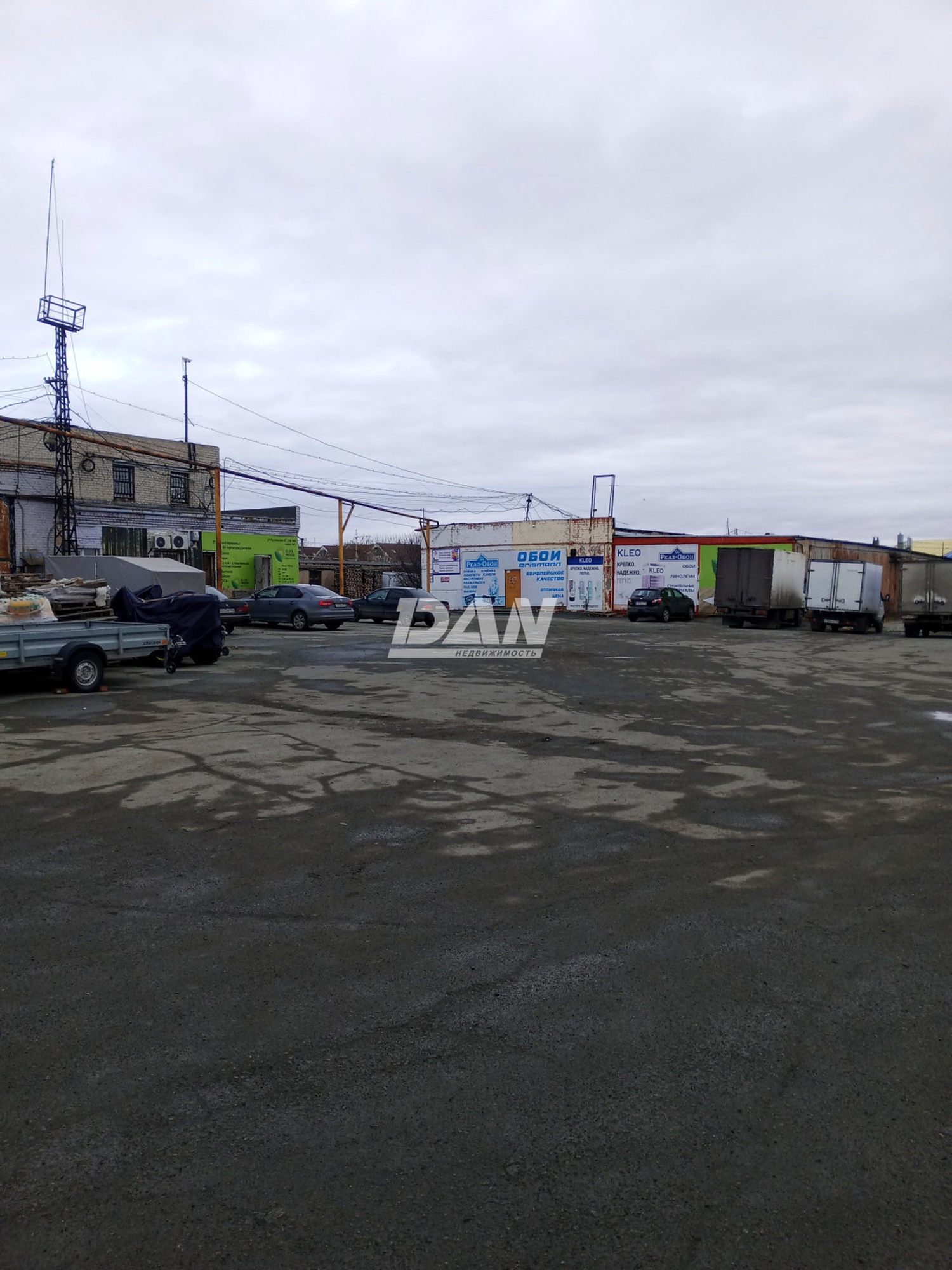 Торговое помещение 400 м²