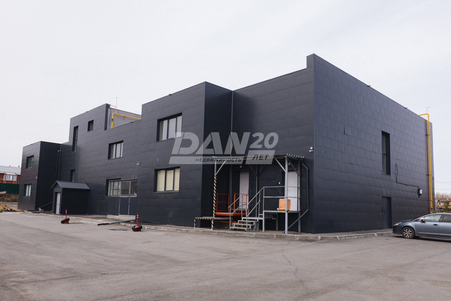 Помещение свободного назначения 287 м²