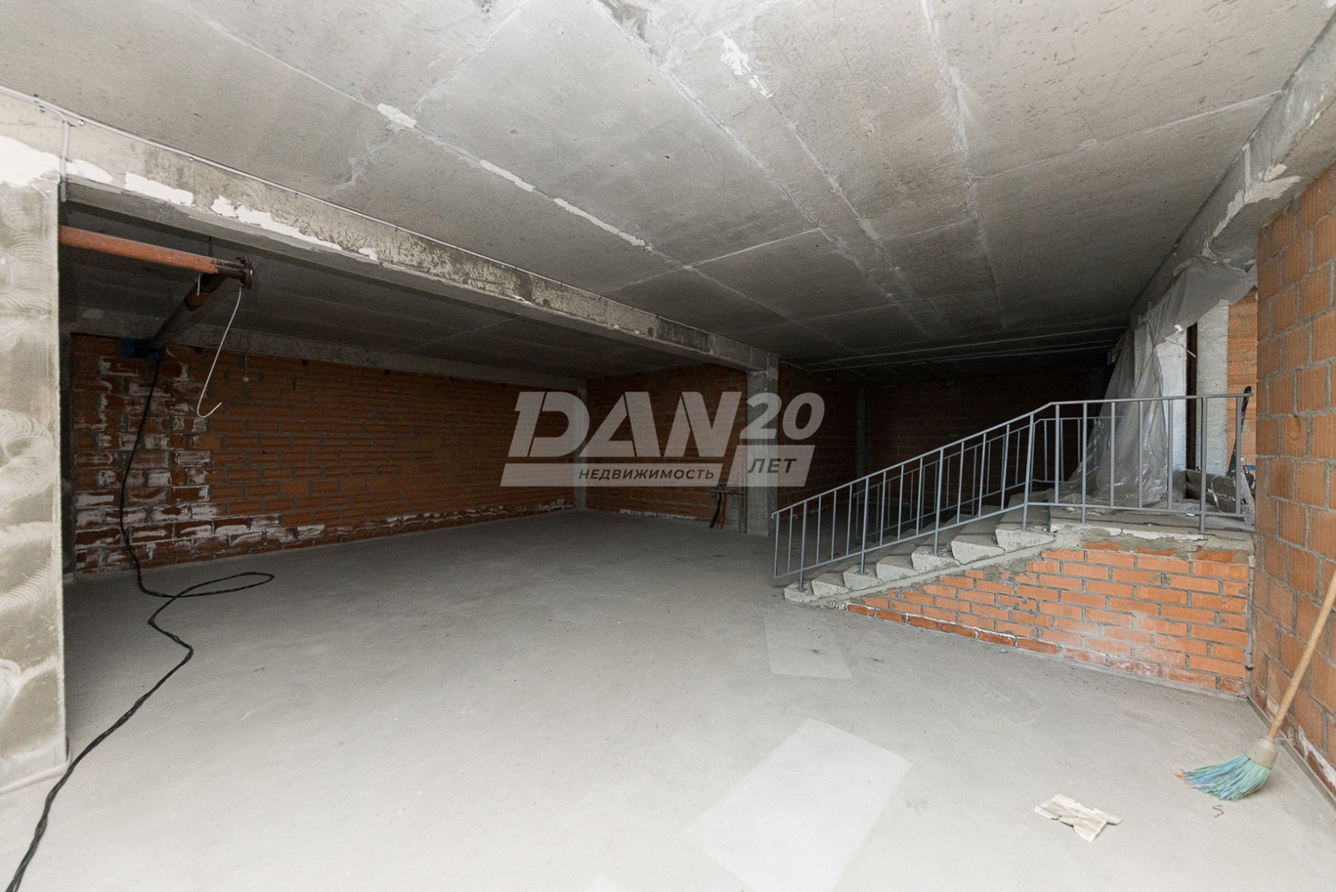 Торговая площадь 341,4 м²