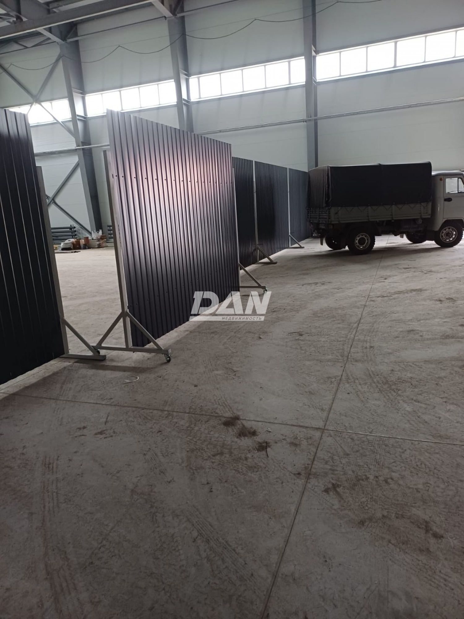 Склад 680 м²