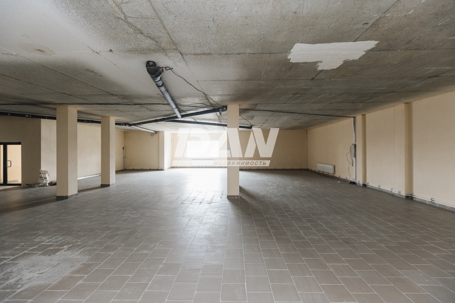 Помещение свободного назначения 844 м²