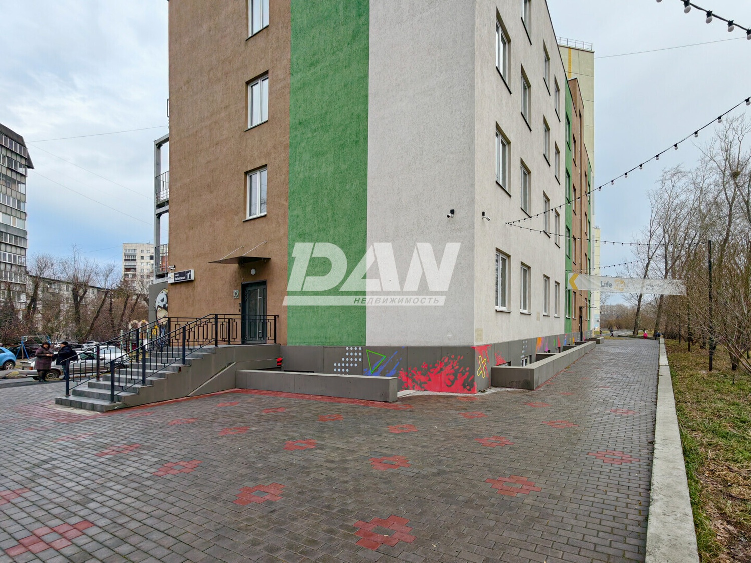 Торговое помещение 321 м²