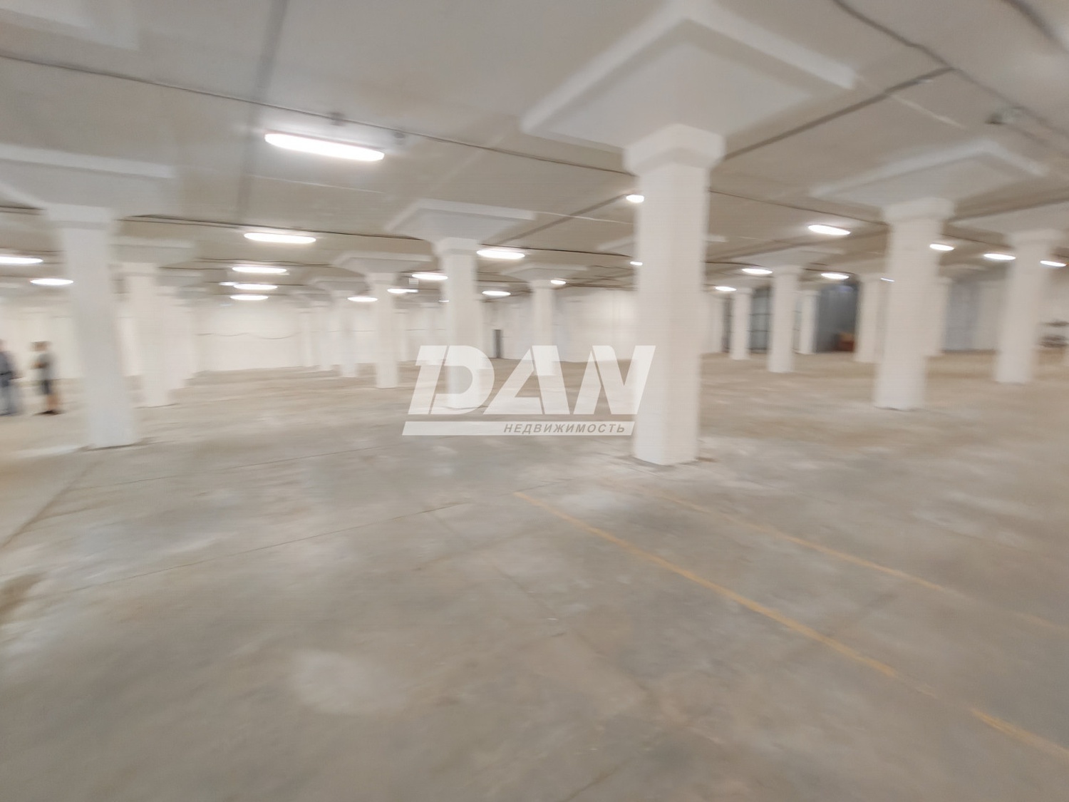 Склад 1867 м²