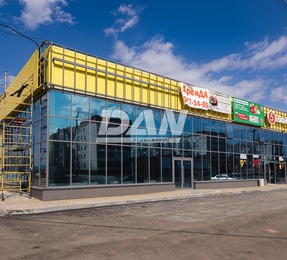 Торговое помещение, 335 м²