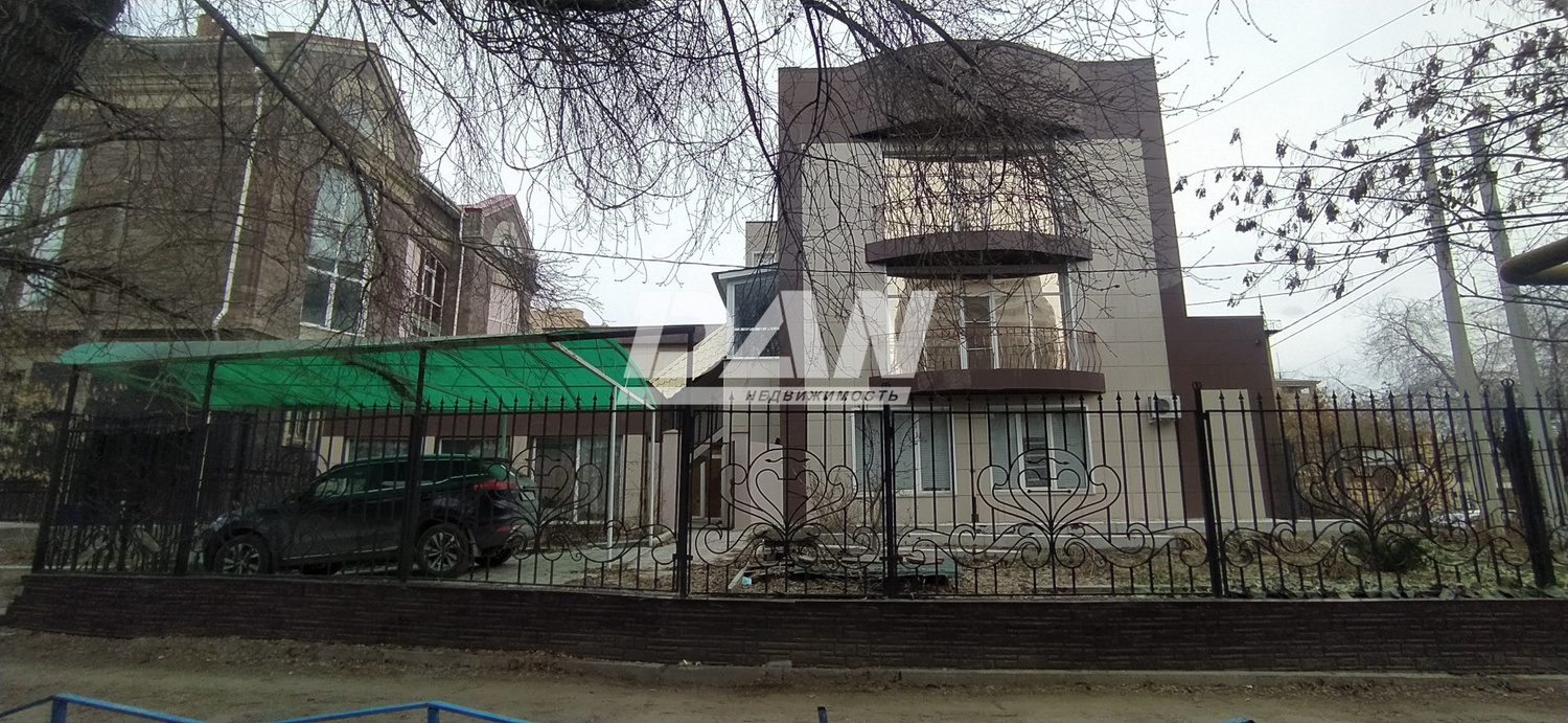 Помещение свободного назначения 447,7 м²