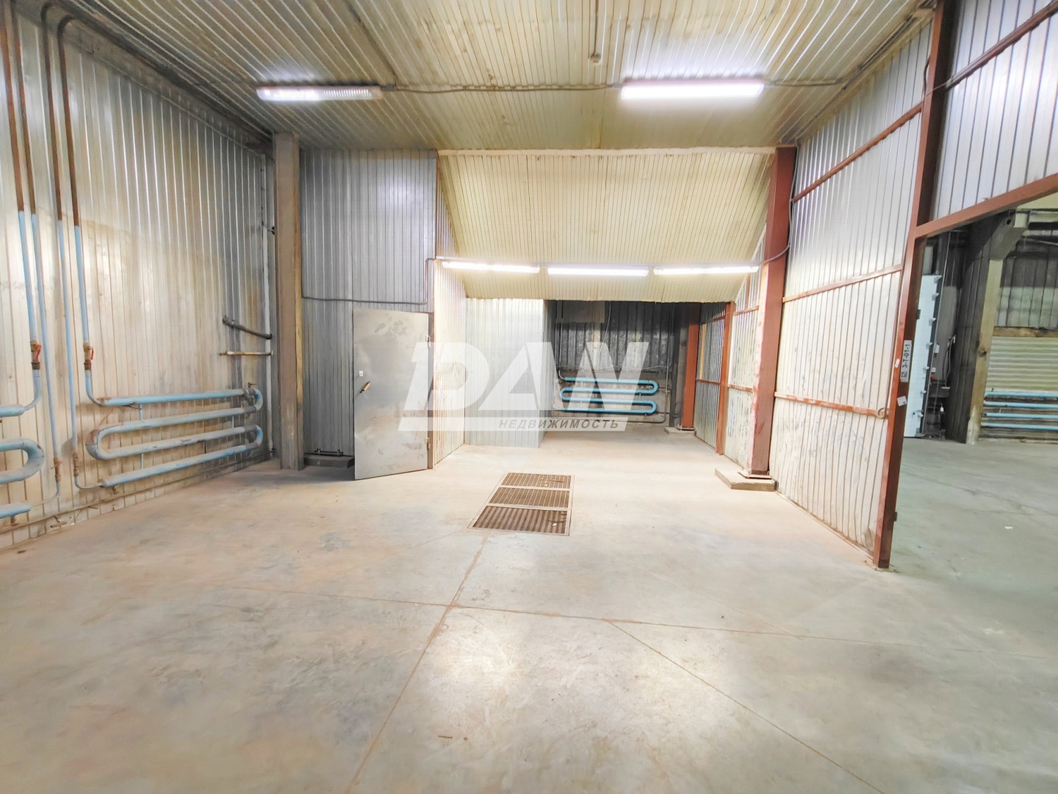 Производственное помещение 1179 м²