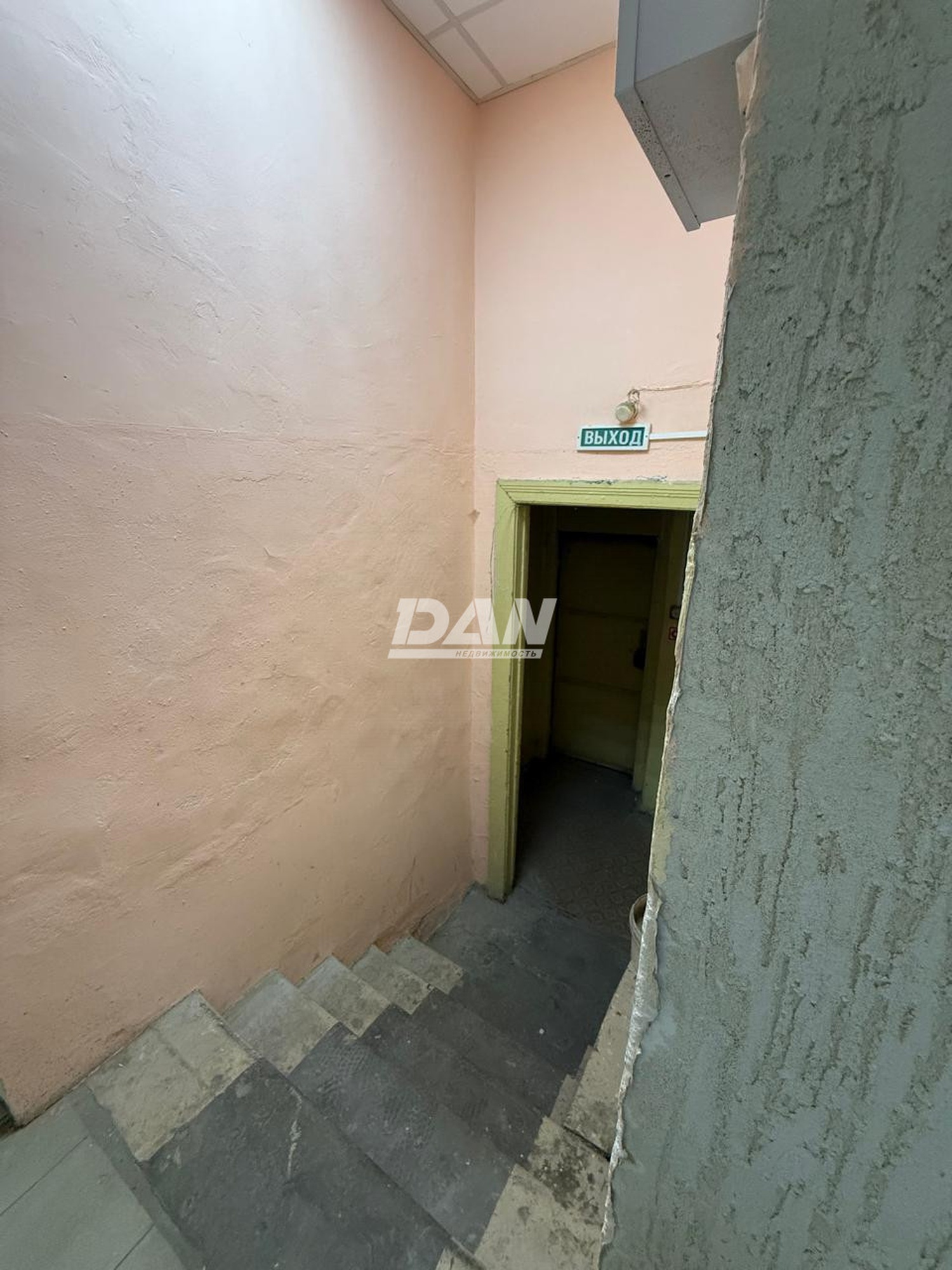 Торговое помещение 107,8 м²