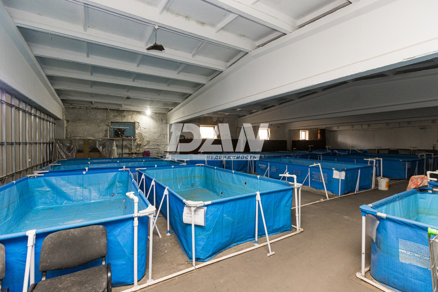 Производственное помещение 413 м²