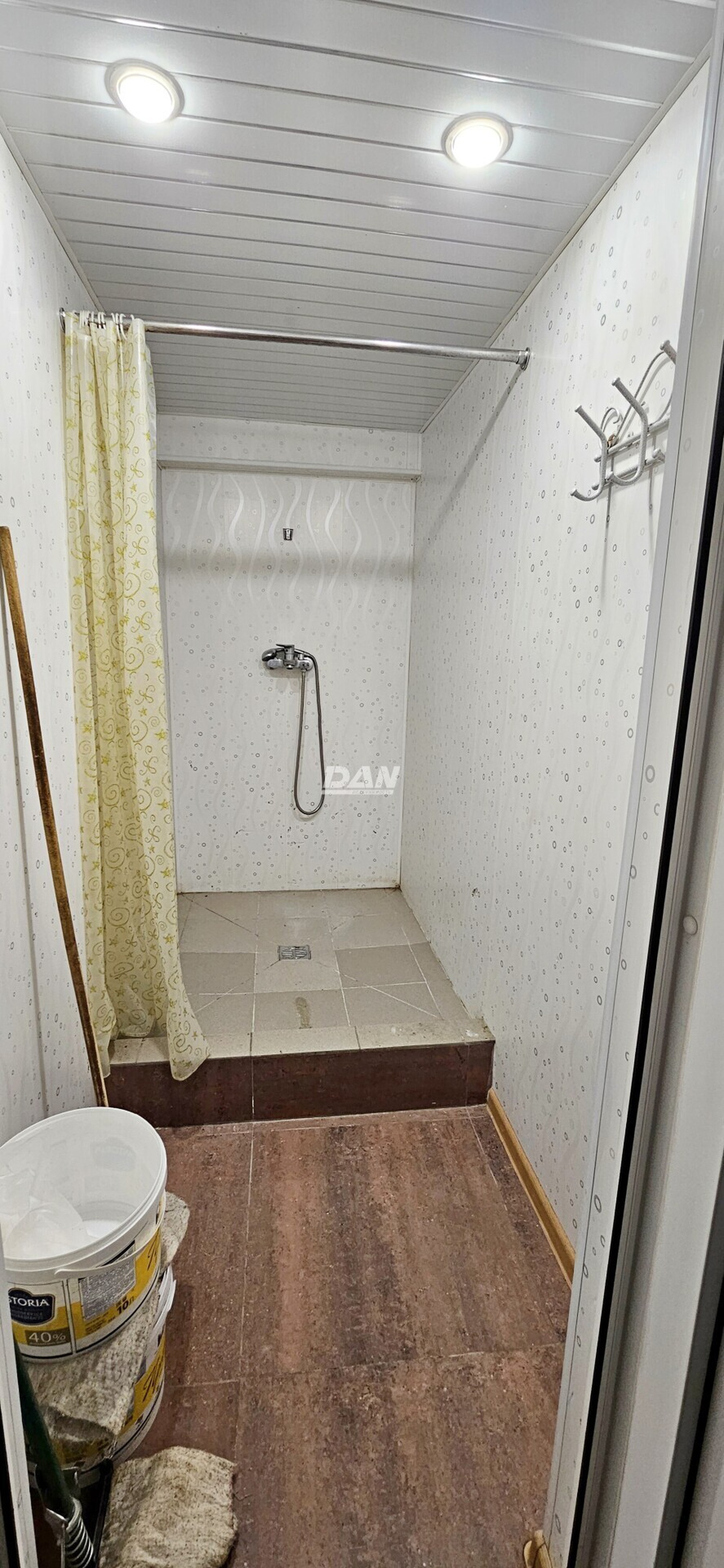 Торговое помещение 136 м²