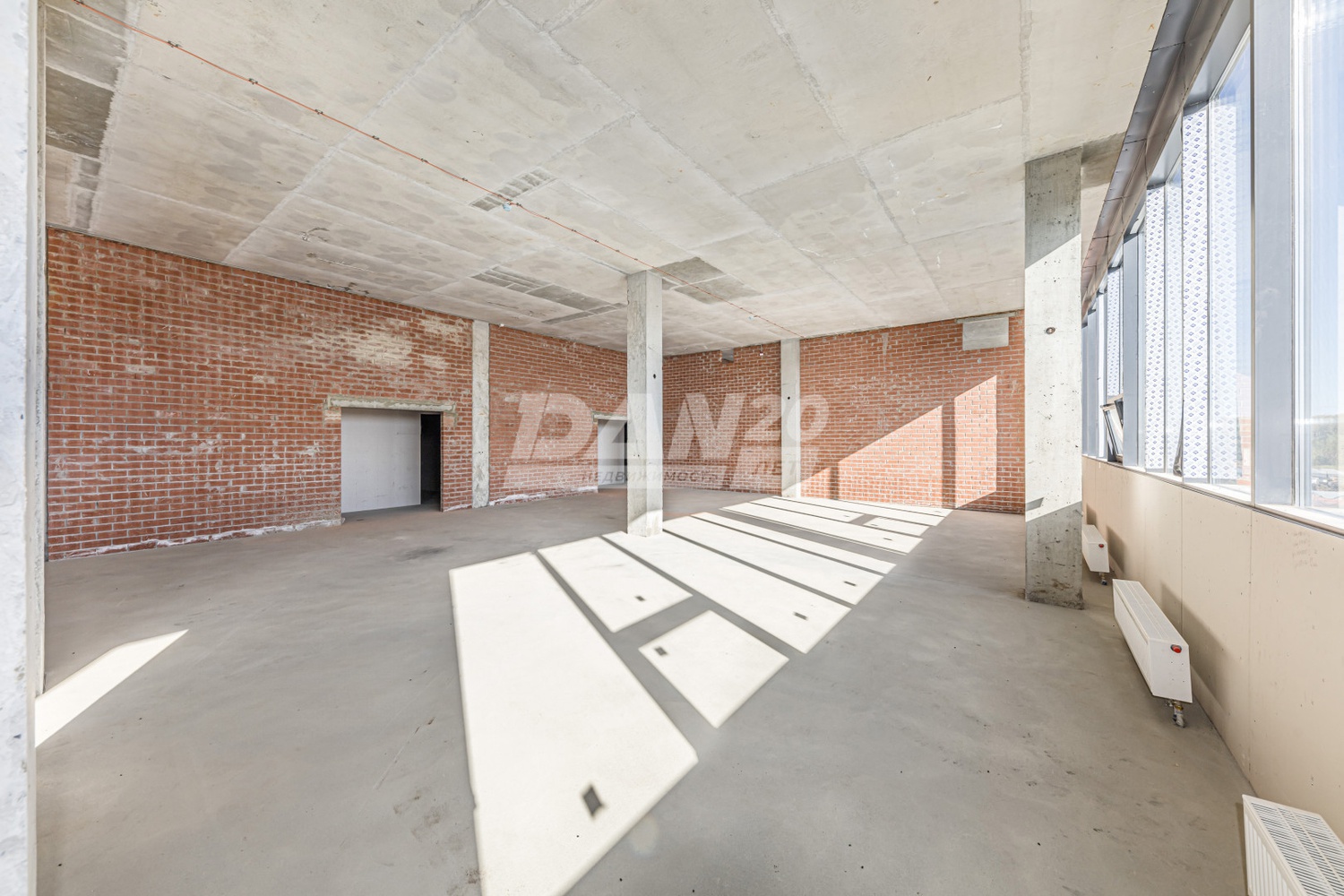 Помещение свободного назначения 641,3 м²